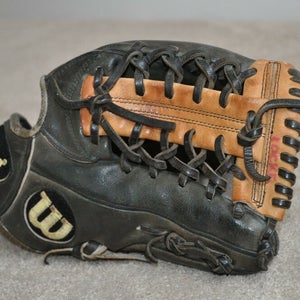 11.5" Wilson A2000 1782 Trapeze Web Pro-Stock Leather Baseball Glove Black/Brown