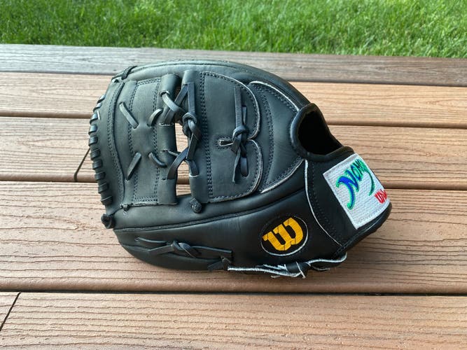 NWT Wilson Japan A2000 Hideo Nomo 12” Model SG-216K LHT Baseball Glove New