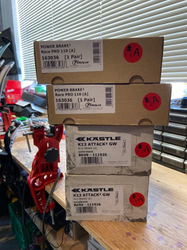 2 pair Tyrolia Attack2 GW 13 with 110 mm Brake Width Max Din 13 Ski Bindings