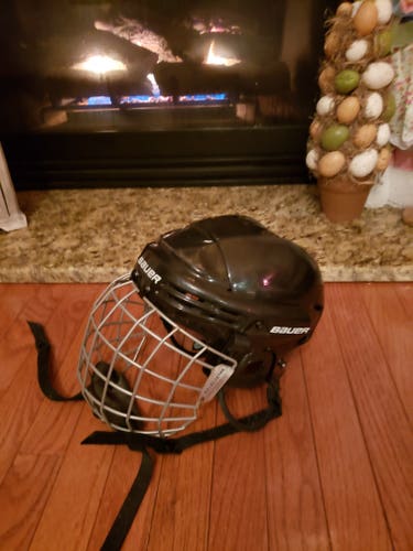 Used Small Bauer BHH2100S Helmet