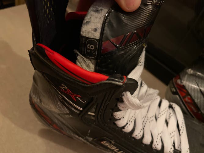 Bauer Size 9.5 Vapor 2X Pro Hockey Skates