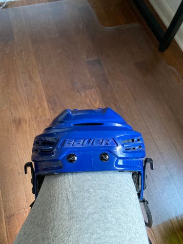 Used Small Bauer Re-Akt 100 Helmet