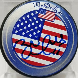 BRETT HULL Autographed Team USA Hockey Puck Signed COA