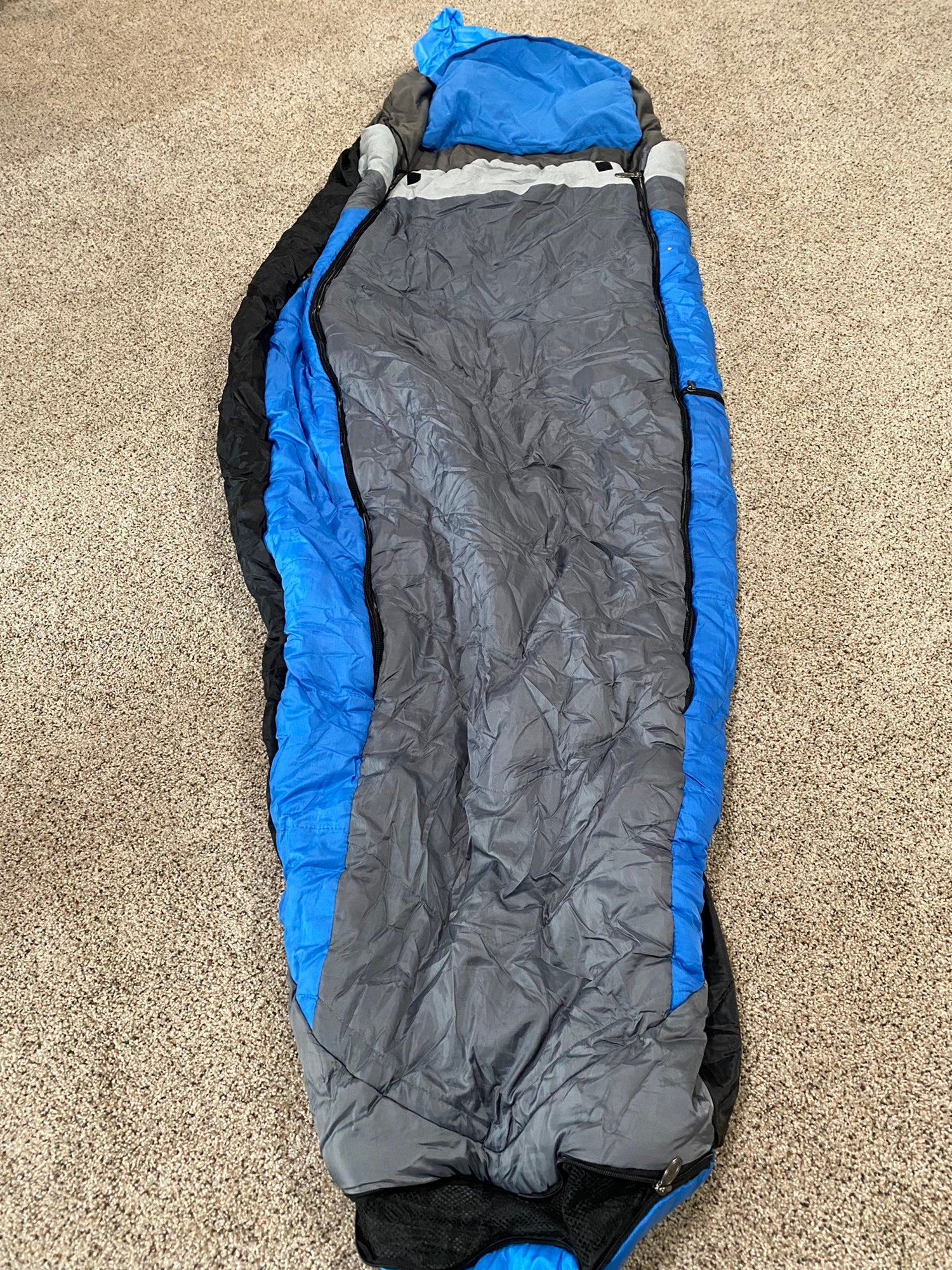 Sleepcell Sleep Cell Coolvent Cool Vent Premium Sleeping Bag 40" x  90"