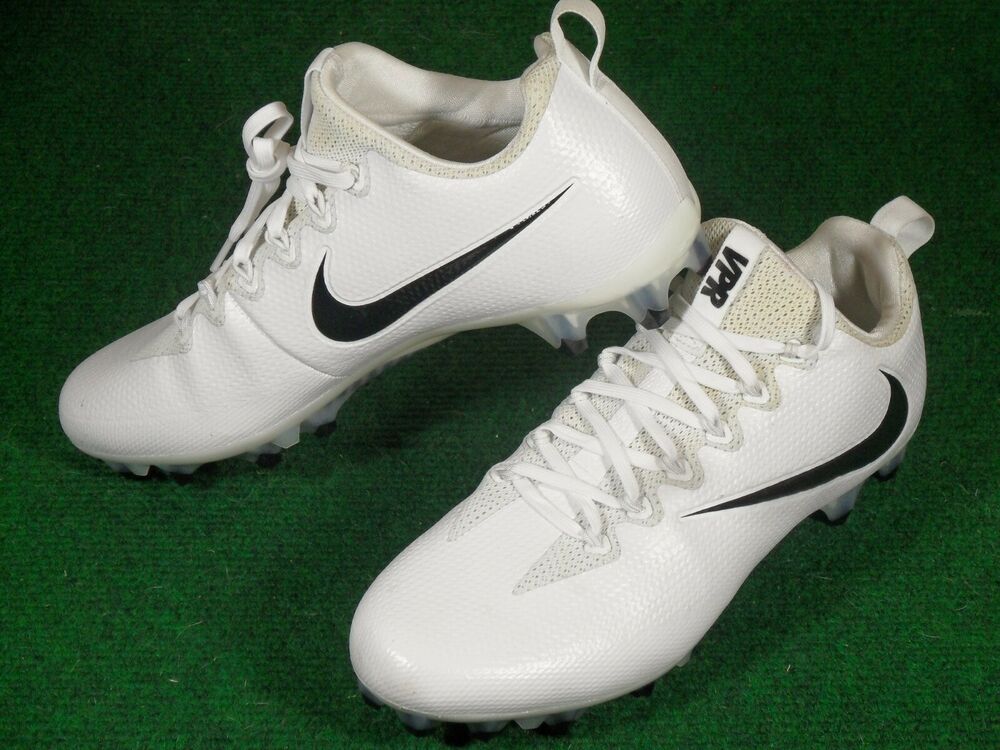 nike football cleats 11