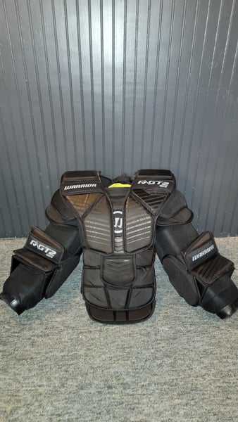 Like new Sr. Medium Warrior Ritual GT2 Goalie Chest Protector