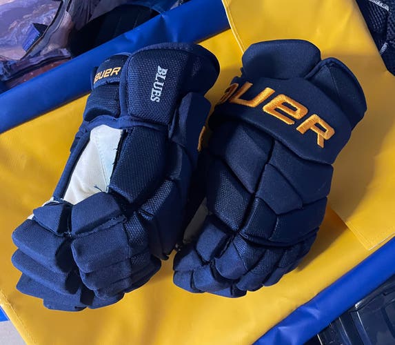 Pro Stock St. Louis Blues Bauer 2S Pro Gloves 14”