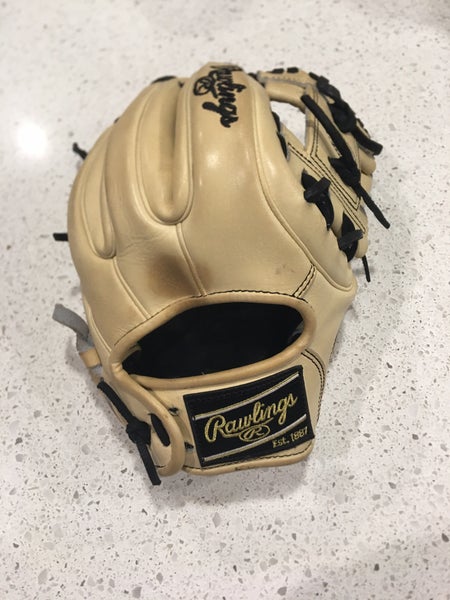 Rawlings Heart of the Hide PROR314-2C 11.5 inch Baseball Glove (Very Lightly used)