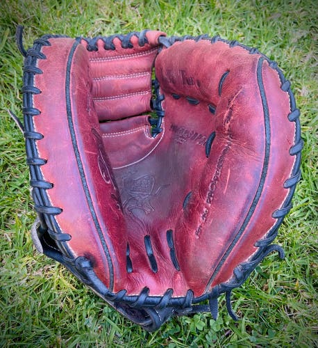 Rawlings Heart of the Hide catchers glove