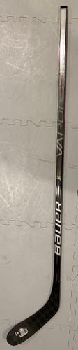 Right Handed 50 flex P28 Bauer Vapor Hyperlite used Hockey Stick