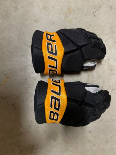 Used Bauer Vapor Pro Team Gloves 14" Pro Stock