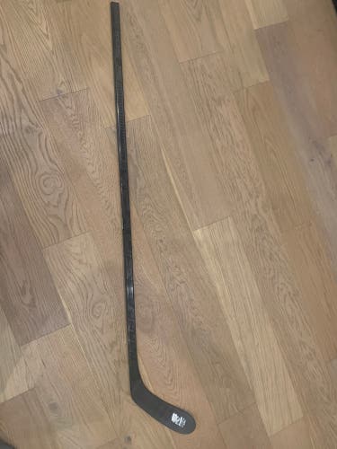 Used Left Hand Toe Pattern  Nexus 2N Pro Hockey Stick