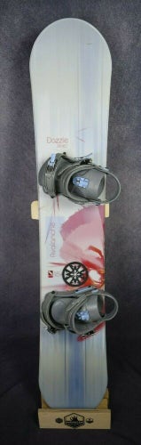 AVALANCHE DAZZLE SNOWBOARD SIZE 154 CM WITH LAMAR LARGE BINDINGS