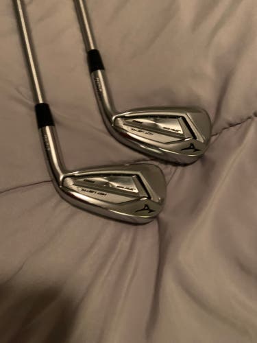Mizuno JPX 919 Hot Metal Pro 4 and 5 iron