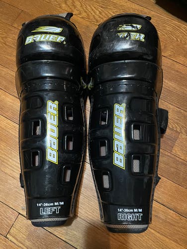 Bauer Shin Pads