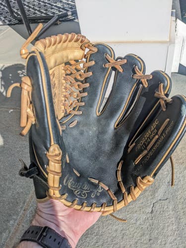 Rawlings Heart of the Hide R2G 11.75" Baseball Glove: PROR205-4BC - Used