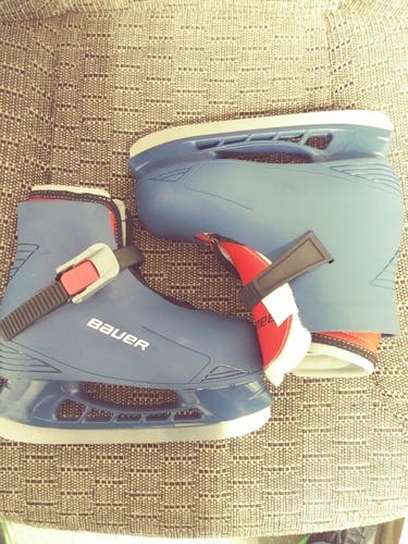 Bauer Lil Champ Skates Size 10/11