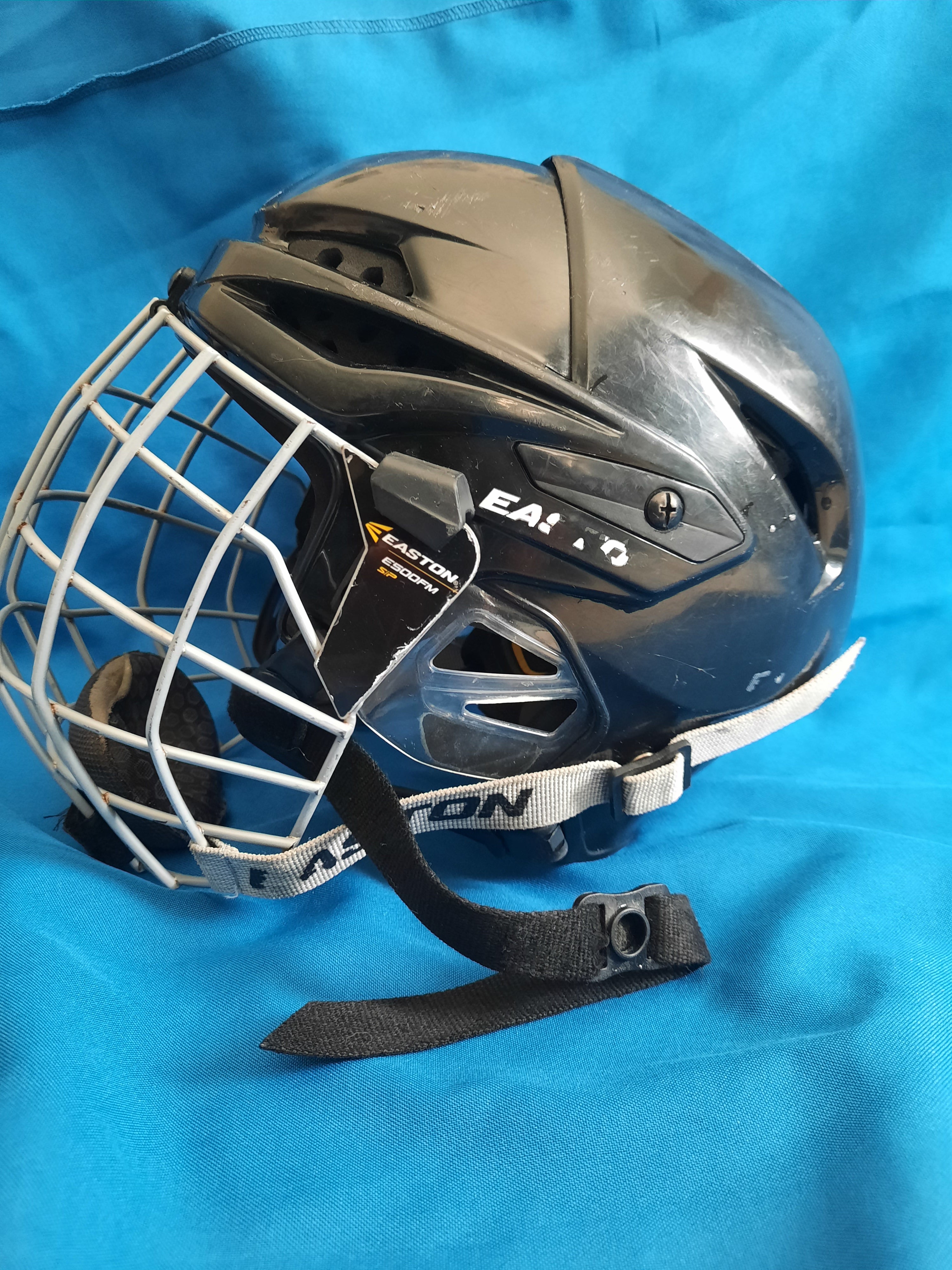 Monobloc Easton C5.0 Grip - Le Vestiaire Cote Droite/Gauche, Noms, Design  Droite