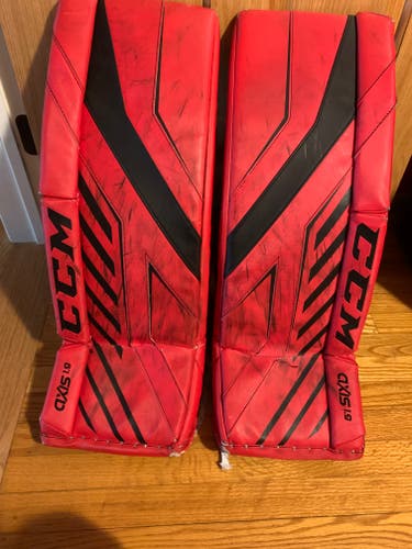 Used 30" CCM Axis 1.9 Goalie Leg Pads