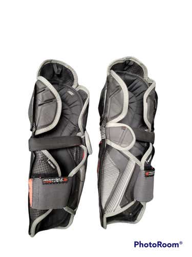 Used Ccm Jetspeed Ft390 Le 14" Hockey Shin Guards