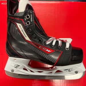 Junior CCM Regular Width  Size 3.5 JetSpeed XTRA PRO Hockey Skates