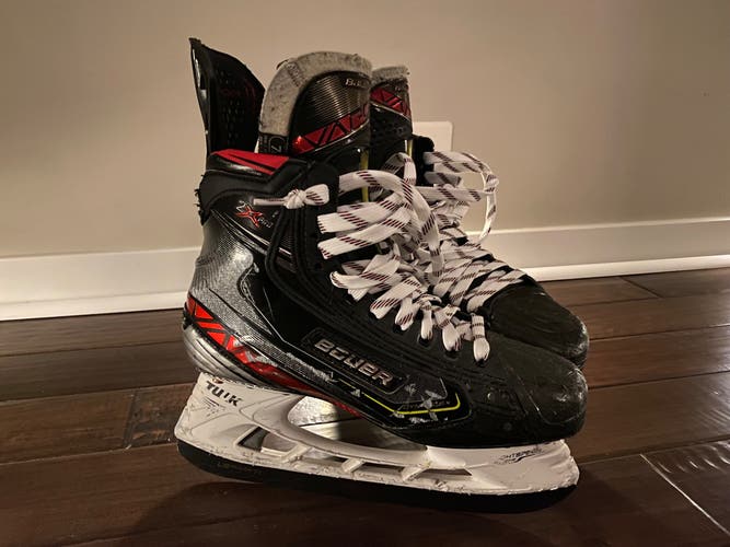 Senior Bauer Extra Wide Width  Size 7.5 Vapor 2X Pro Hockey Skates
