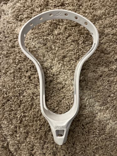 Brand new alpha beta lacrosse head