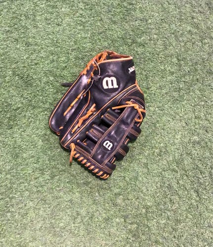 Wilson Used Right Hand Throw 12.75" Baseball Glove