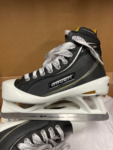 Junior Bauer Regular Width  Size 3.5 Supreme One80 Hockey Goalie Skates