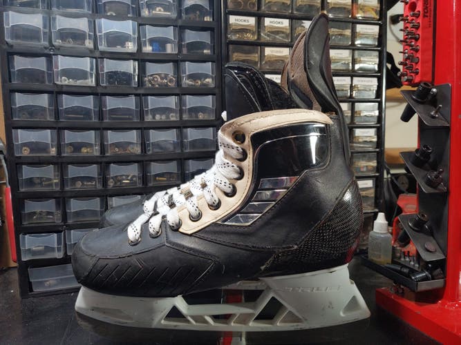 Senior Used True Pro Custom Hockey Skates Wide Width Pro Stock Size 7