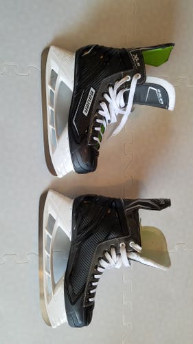 Senior Used Bauer X-LS Hockey Skates Regular Width Size 10