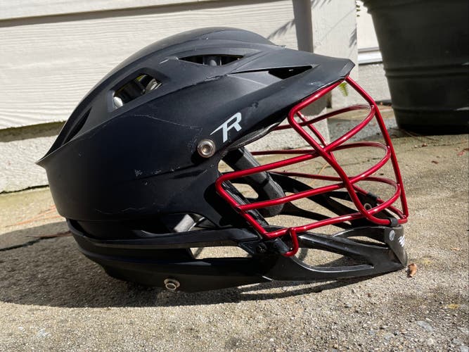 Cascade R Helmet (Custom Facemask)