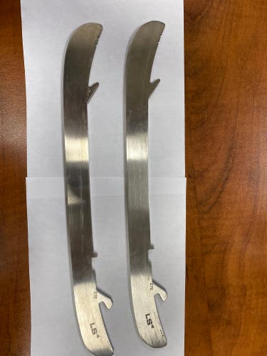 Bauer LS4 Steel Runner 272 Pair