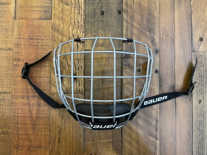 Bauer Full Cage Prodigy Youth Large