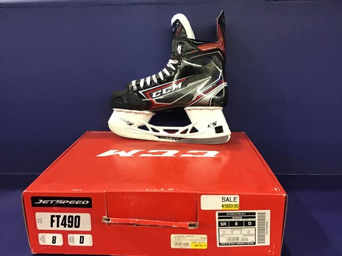 Senior New CCM JetSpeed FT490 Hockey Skates Regular Width Size 8