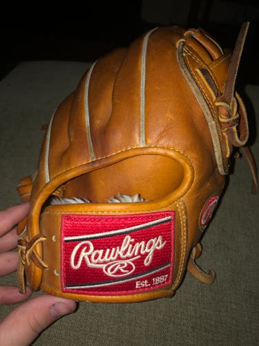 Used Right Hand Throw Rawlings Infield Heart of the Hide Baseball Glove 12"