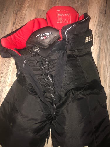 Senior Small Bauer Vapor APX2 Hockey Pants