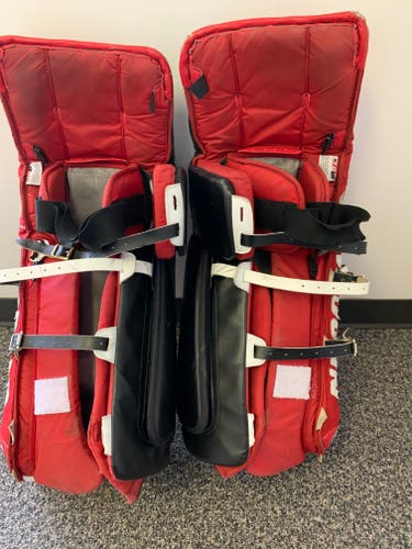 36" Vaughn  Velocity V4 Goalie Leg Pads