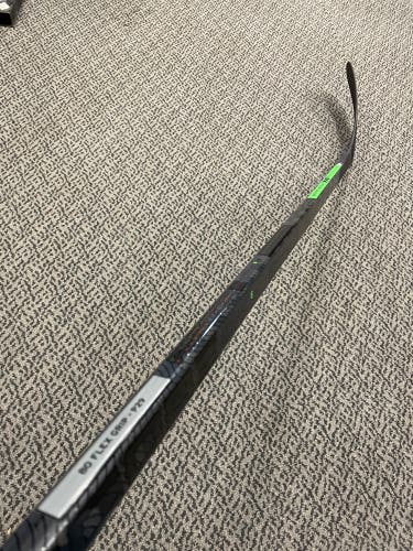 CCM Trigger 6 Pro 80 flex P29 right hand stick