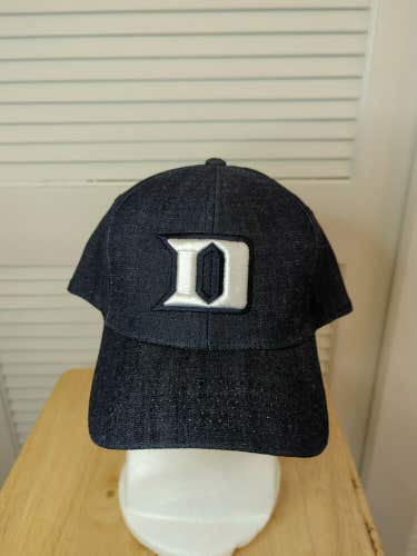 NWT Duke Blue Devils Zephyr Fitted Hat 8 NCAA