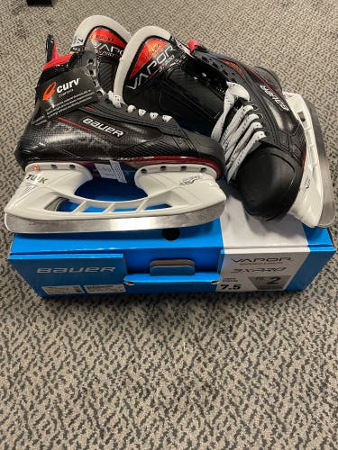 Bauer Vapor 3X Pro Senior size 7.5 Fit 2