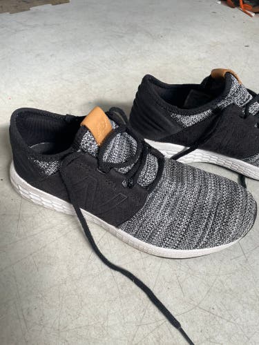 New Balance, Men's Size 9.5 (Women's 10.5)