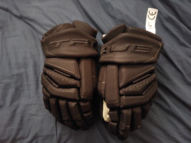 New True Catalyst Gloves 14" All Black