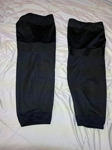 Black Used Large Reebok  SX100 Socks