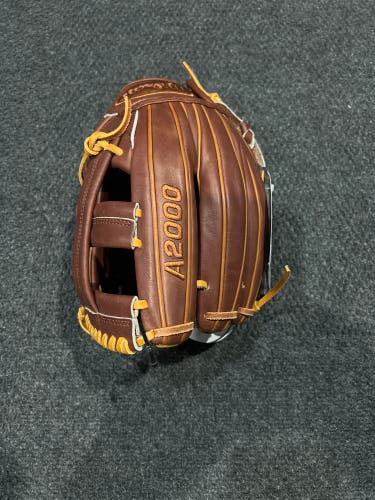 Infield 11.75" A2000 Baseball Glove