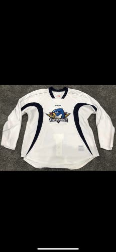CCM Edge Custom Pro Stock Hockey Practice Jersey Thunderbirds AHL White 56