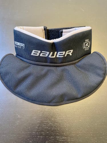 Bauer N8 Hockey Neck Guard with Bib