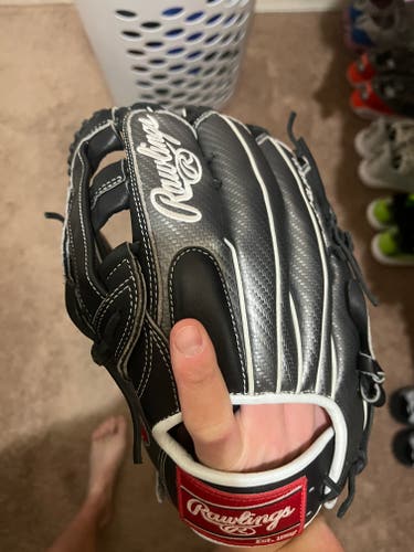 Used Left Hand Throw Rawlings Outfield Heart of the Hide Baseball Glove 12.75"