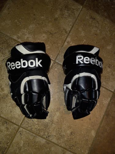 Used Reebok 7K Gloves 14"