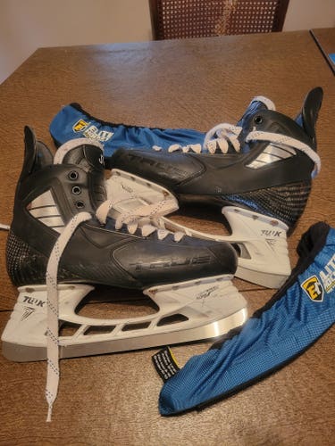 Send offers! Lightly Used True Hockey Skates